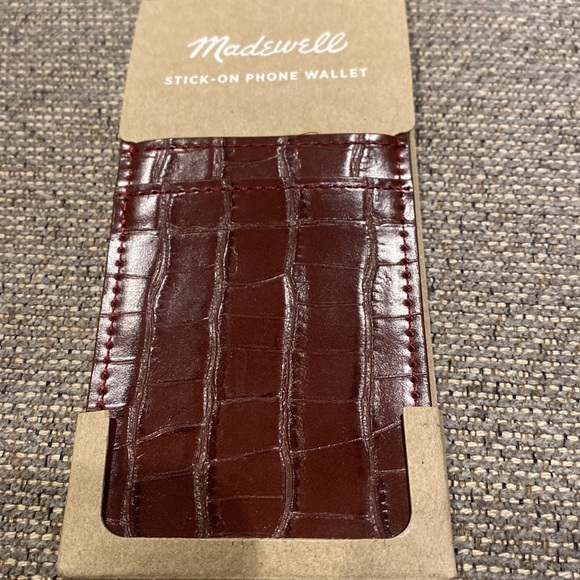 Madewell stick on phone wallet - Picture 4 of 5
